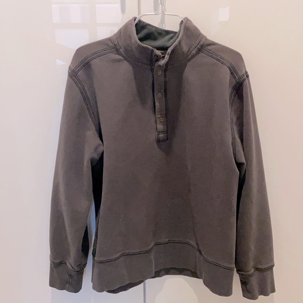 Tommy Bahama Sweater